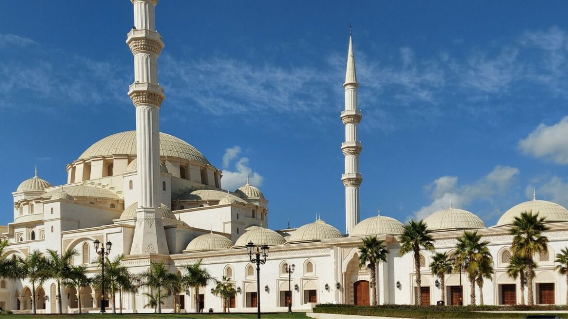 دبي تبني أول مسجد في العالم بتقنية الطباعة ثلاثية الأبعاد