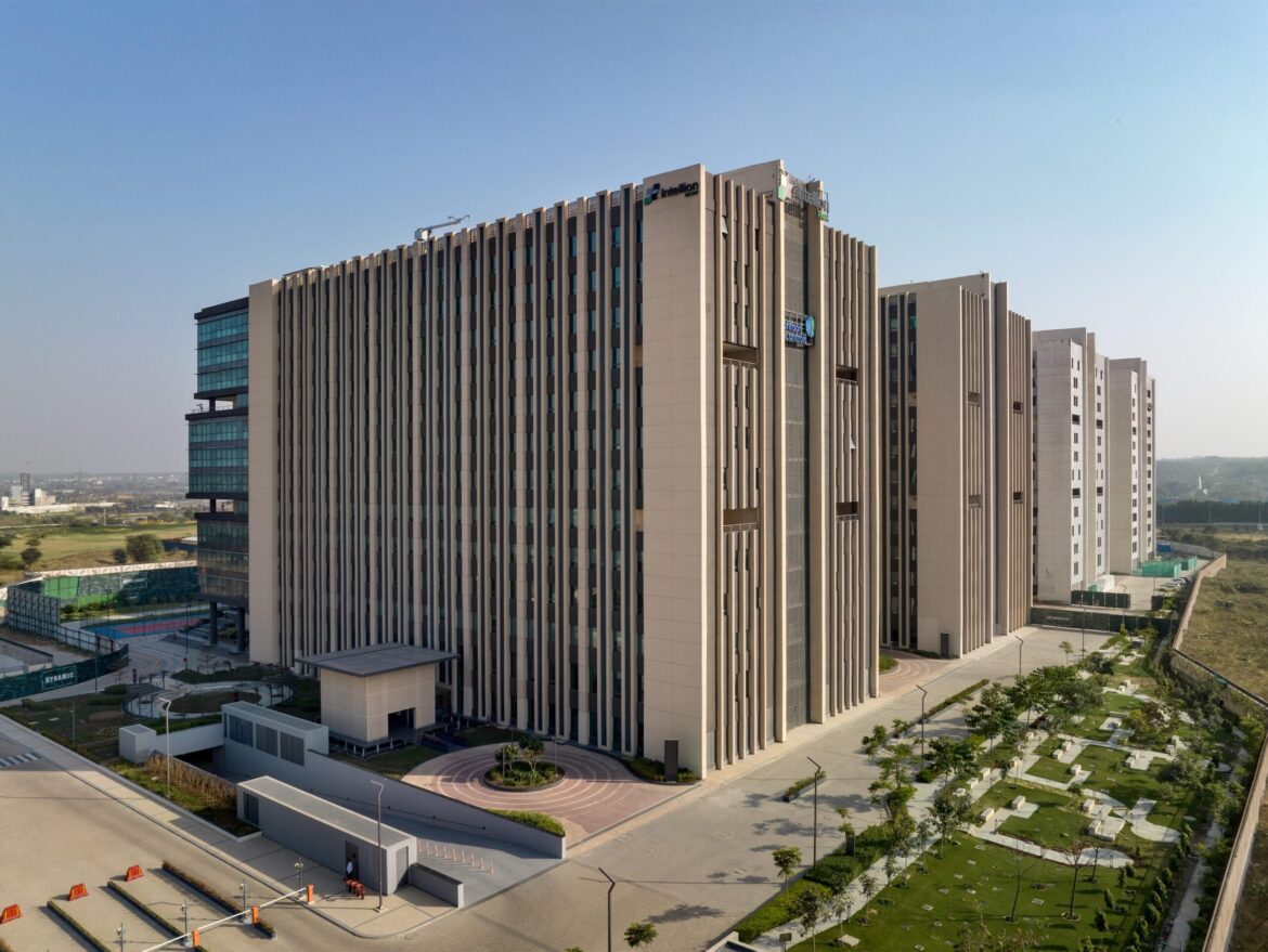 أوراسكوم للتنمية تسجل ارتفاعا في الإيرادات بنسبة 62.2% بالنصف الأول