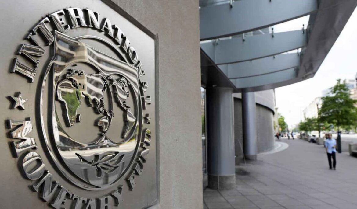صندوق النقد: ارتفاع أسعار النفط 10% يخفض الناتج العالمي 0.4%