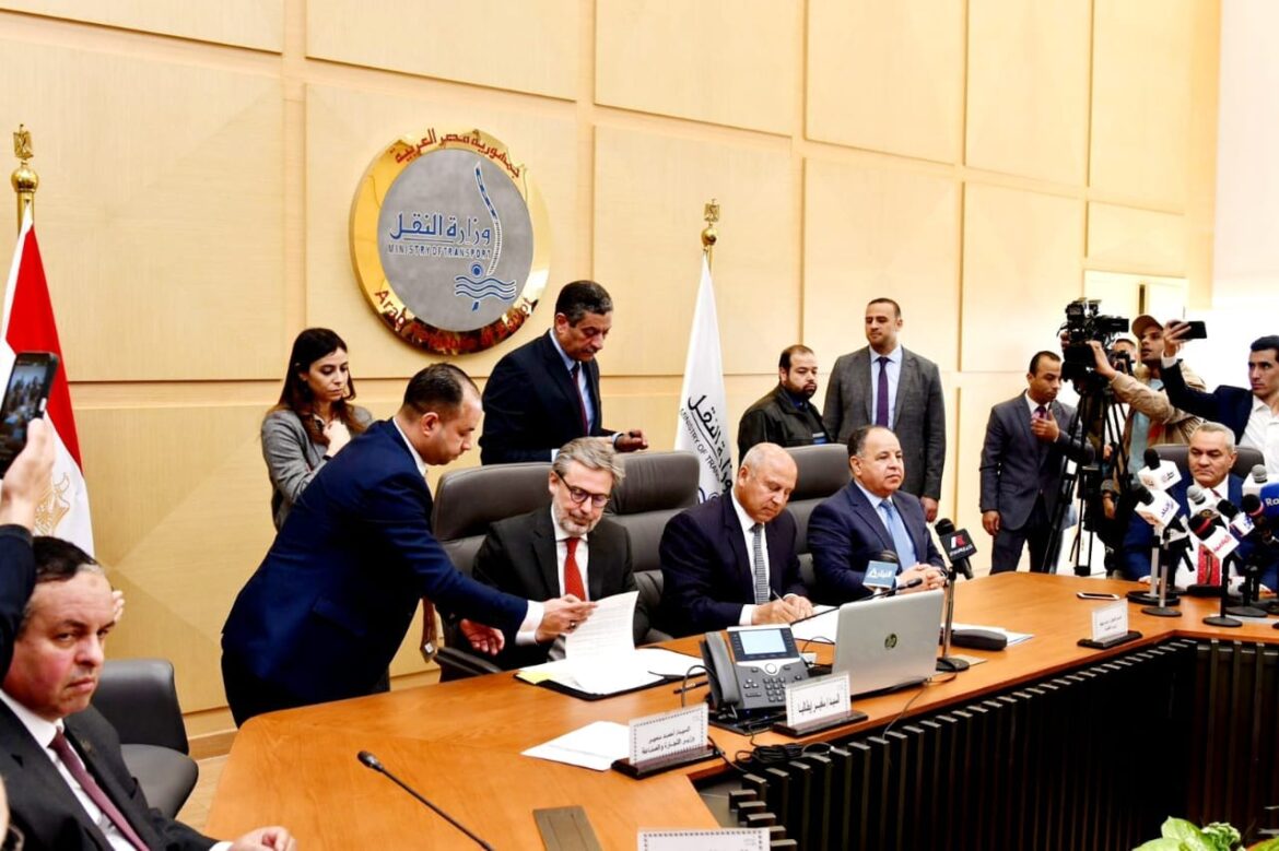 مصر وإيطاليا توقعان اتفاقية رورو للنقل الدولي للبضائع