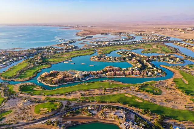“الجونة” تطلق أحياء سكنية جديدة احتفالاً بمرور 35 عاماً على تأسيسها