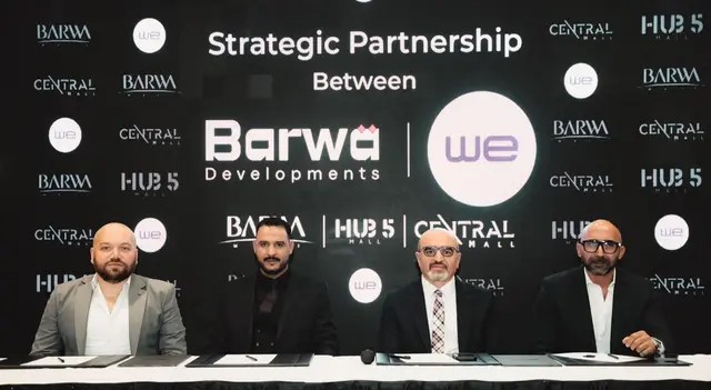 “بروة للتنمية” توقع اتفاقية شراكة إستراتيجية مع “we” لتوفير حلول تكنولوجية ذكية بمشروعاتها