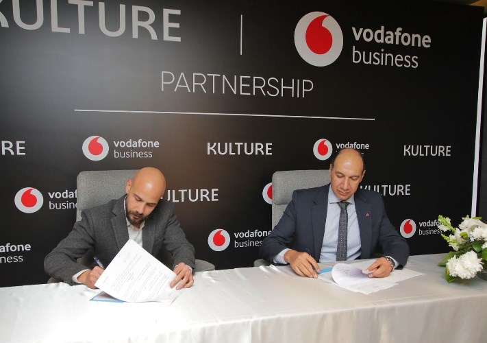 شراكة استراتيجية بين «Kulture Developments» و«فودافون بيزنس» لتقديم حلول المدن الذكية في مشروعات الشركة